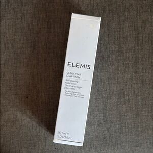 NWT* Elemis Clarifying Clay Wash